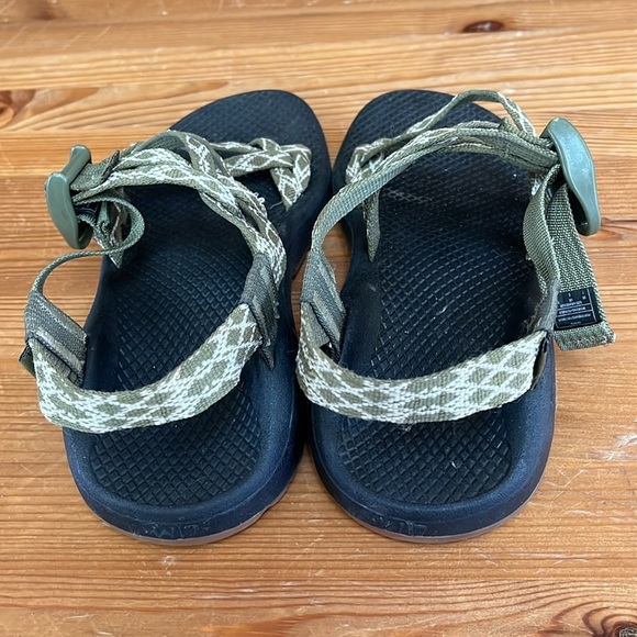 Chaco Cloud Strappy green beige tan Toe Outdoor Sandals size 7 - Picture 7 of 13